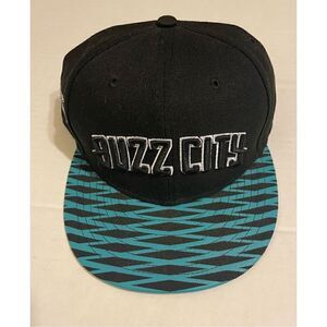 NEW ERA Charlotte Hornets NBA BUZZ CITY SnapBack Hat